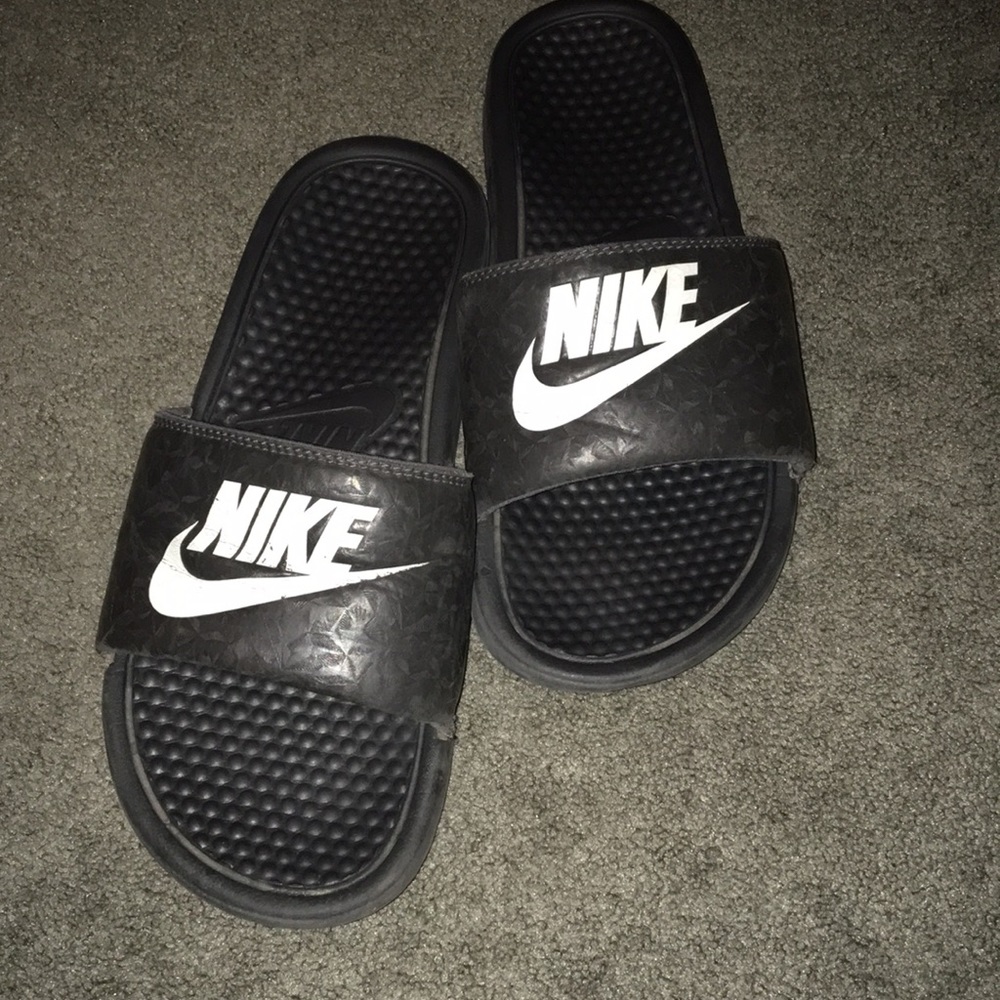 Nike Slides (Slippers)